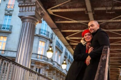 Paris: Romantic Photoshoot for Couples - Getting coordinated: timing, WhatsApp, and arriving on time