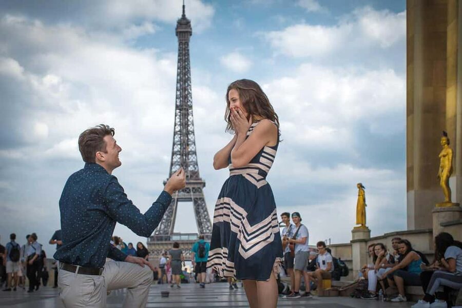 Parisian Proposal Perfection. Photography/Reels & Planning - Parisian Proposal Perfection: the point of doing this at Trocadéro