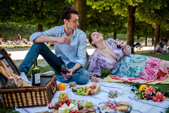 Parisian Romantic Picnic - Lunch vs Dinner: Picking the Right Time for Paris Light