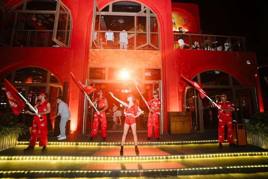 PhuQuoc Romantic Dinner with Symphony & Kiss of the Sea Show - FAQ
