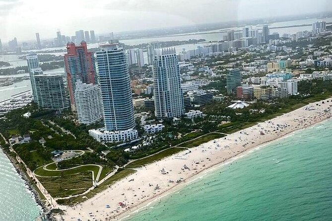 Private 60 Minute Romantic Air Tour with Champagne in Miami - Timing your tour for mood and photos