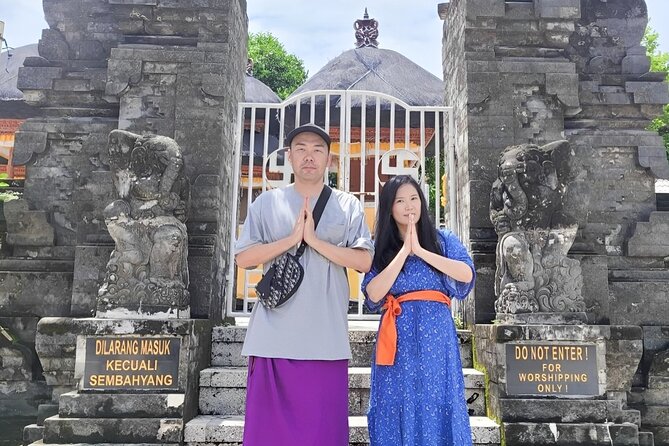 Private Bali Romantic Couple Tour with Parasailing Adventure - Timing, weather, and safety: why the schedule stays tight