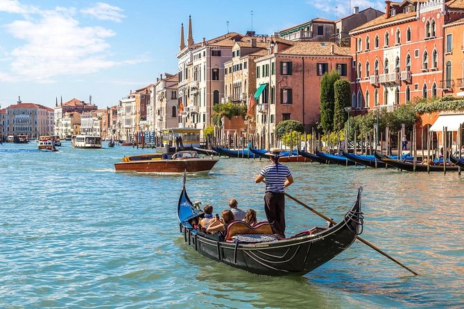 Private Crafted Gondola Ride on the Grand Canal - Key things to know before you go