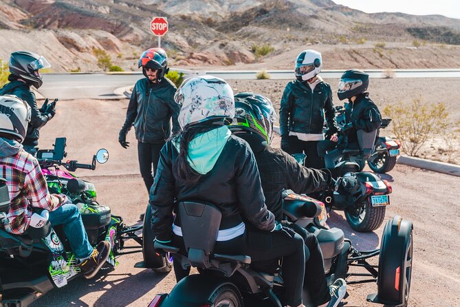 Private Guided Red Rock Canyon Tour for Couples on a CanAm Trike - The Seven Magic Mountains and Welcome sign photo stops
