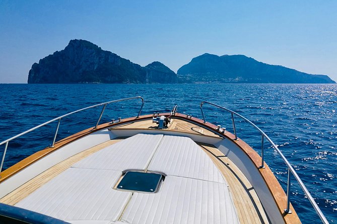 Private Island of Capri Boat Tour for Couples - Your private skipper: the real value is flexibility