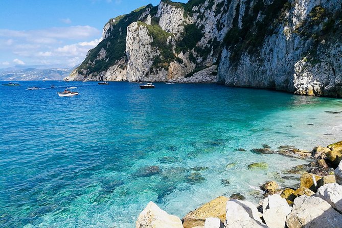 Private Island of Capri Boat Tour for Couples - Who should book this Capri couple boat tour