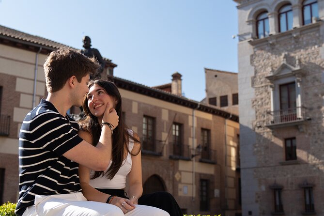 Private Photo Session Tour for Couples in Madrid - Why This Private Couple Shoot Works in Central Madrid