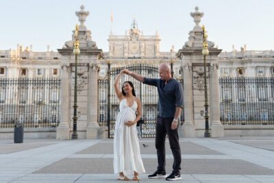 Private Photo Session Tour for Couples in Madrid - Plaza Mayor: Getting Started With a Perfect Madrid Signature