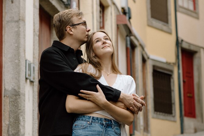 Private Photography Session for Couples in Charming Porto City - Finishing at Dom Luís Bridge for the Douro River views