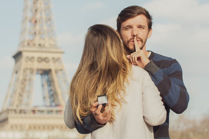 Private Proposal Photoshoot in Paris - Designing a Surprise Proposal Shoot at the Eiffel Tower