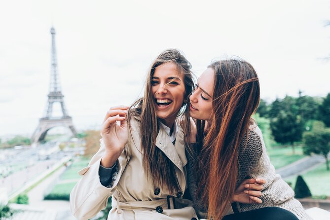 Private Proposal Photoshoot in Paris - Who This Paris Proposal Photoshoot Suits Best
