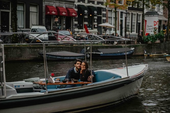 Private Romantic Canal Cruise Amsterdam with Bubbly and Snacks - The bridges you’ll want to photograph: seven bridges and Skinny Bridge