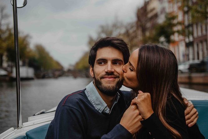 Private Romantic Canal Cruise Amsterdam with Bubbly and Snacks - Houseboats, the canals within canals, and that tiny Amsterdam house