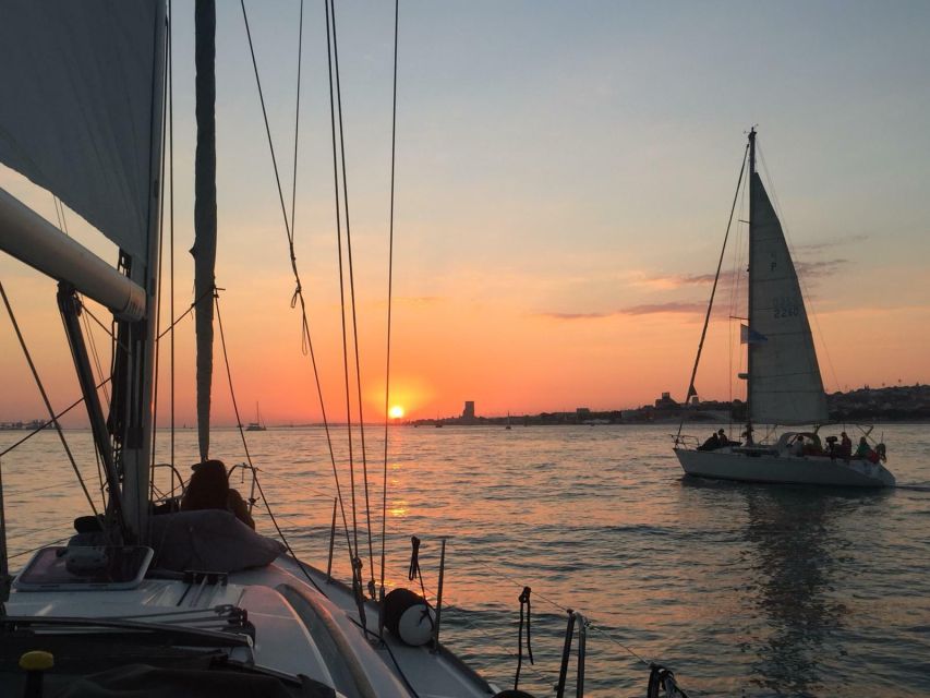 Private Romantic cruise with sparkling wine- 2-Hour- Lisbon - Price and value: is $305 for two a fair deal?