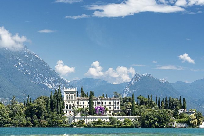 Private Romantic Motorboat Tour From Sirmione - Stop 1: Lungolago di Desenzano del Garda for 30 minutes of lakefront views