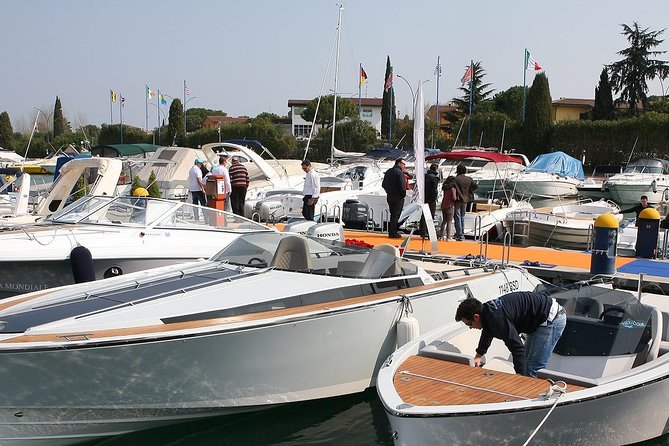 Private Romantic Motorboat Tour From Sirmione - Skipper and private setup: what you gain with a small group
