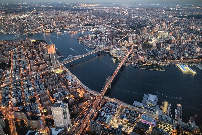 Private Romantic NYC Helicopter Scenic Charter with Champagne - Helicopter comfort, weight rules, and the small constraints