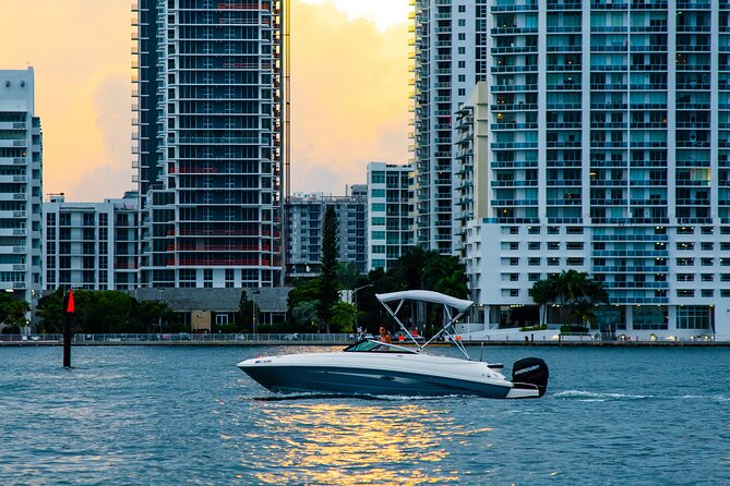 Private Romantic Sunset Boat Cruise in Fort Lauderdale! - Private Fort Lauderdale Sunset Boat Cruise: What You’re Really Paying For
