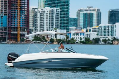 Private Romantic Sunset Boat Cruise in Fort Lauderdale! - Where It Starts (And Why 5:00 pm Is a Smart Choice)