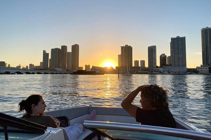 Private Romantic Sunset Boat Cruise in Fort Lauderdale! - The Ride Experience: Calm, Smooth, and Controlled Speed