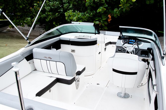 Private Romantic Sunset Boat Cruise in Fort Lauderdale! - Bluetooth Music and the Personal Touch