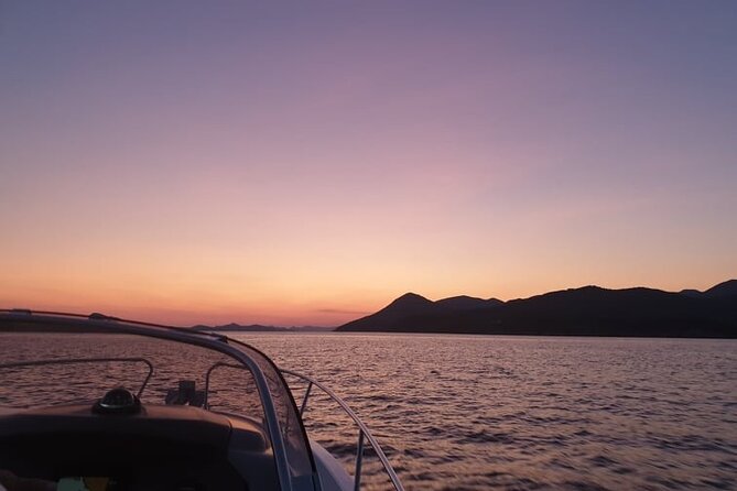 Private romantic Sunset tour - Price and value: $232.29 per group (up to 6) is the whole equation