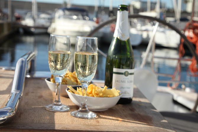 Private Tour: Romantic Sailing Tour from Barcelona - Private sailing from Port Olimpic: the change of pace you came for