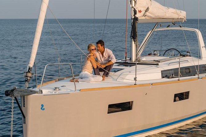 Private Tour: Romantic Sailing Tour from Barcelona - The practical reality of a 3-hour sail: comfort, motion, and photos