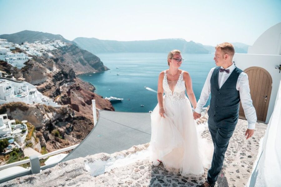 Proposal Photoshoot Santorini - Who this is best for (and who might want a different option)