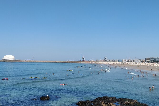 Ride through romantic Foz in an eco-friendly car - Matosinhos Beach: the Atlantic payoff and a final break