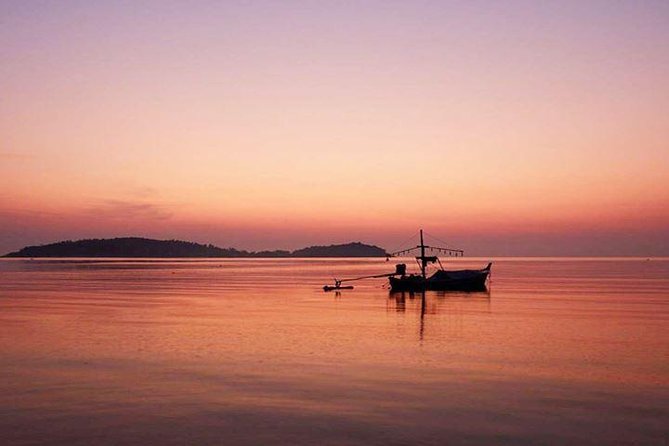 Romantic 4-Course Dinner for Two on the Beach by the Amari Samui - Your beach gazebo on Chaweng: why the setting does most of the work