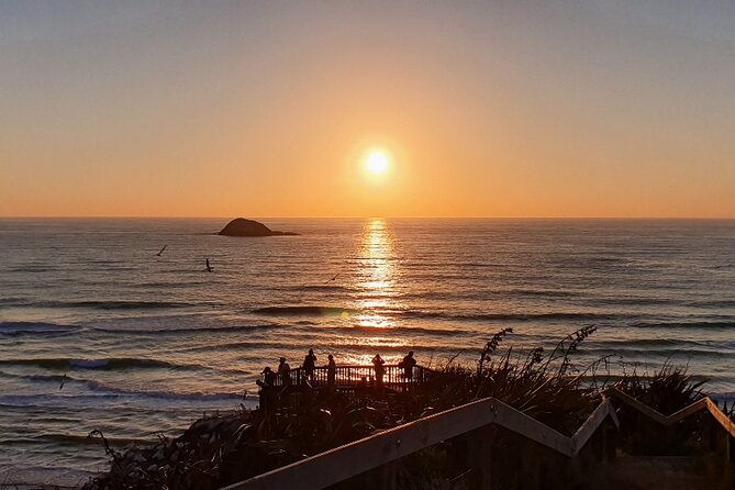 Romantic Auckland Sunset tour with Winery & Thermal pool - The guide makes it: small group, big host energy from Sean