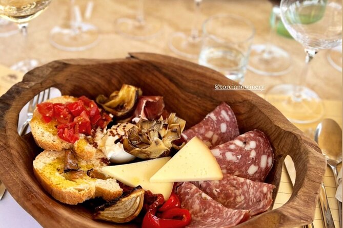 Romantic Dinner and Wine Tasting in San Gimignano Winery - Wine and olive oil tasting: the list is part of the fun