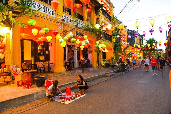Romantic Dinning On The Bamboo Raft - Quick hits before you go