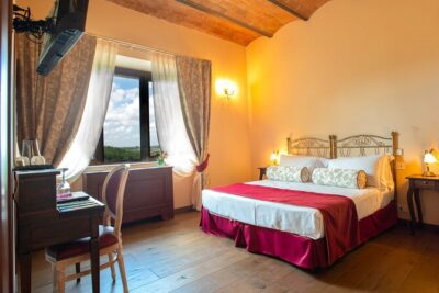 Romantic Escape in Tuscany - Overnight and Wine Tasting - Touring Tenuta Torciano: more than a tasting flight