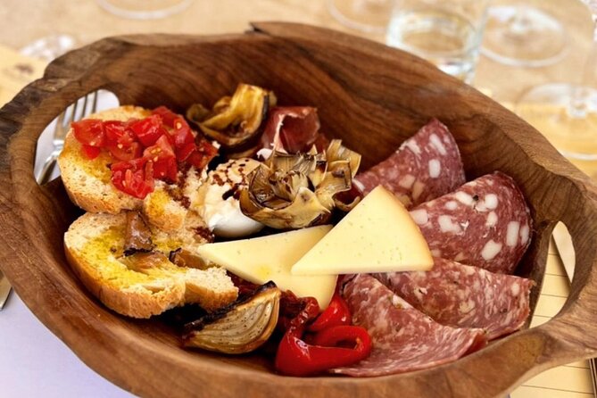 Romantic Escape in Tuscany - Overnight and Wine Tasting - What you get (and what you don’t) for $271.64