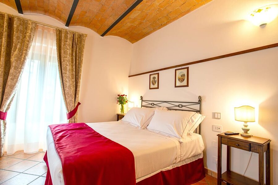 Romantic Escape in Tuscany with Overnight and Wine Tasting - Price and Value: Is $133.11 Per Person Fair?
