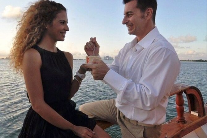 Romantic Experience Sunset Dinner Columbus in Cancun (2x1 price) - Should You Book the Columbus Sunset Dinner Cruise?