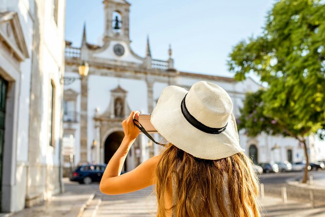 Romantic Faro: Whisper of Love Exploration Game and Tour - Praia de Faro and Pier sunsets: closing the loop with sea air