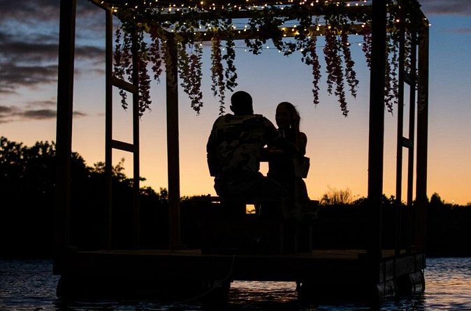 Romantic Floating Picnic Experience - Service that feels thoughtful, not scripted