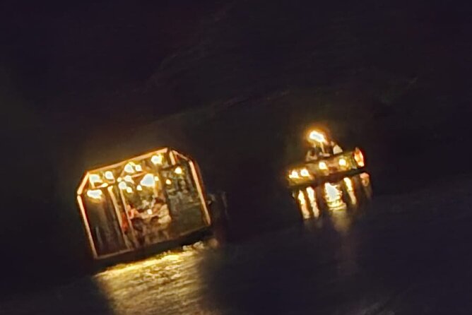 Romantic Floating Picnic Experience - Who should book this romantic floating picnic