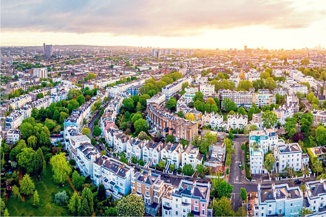 Romantic Notting Hill: Self-Guided Love Story Puzzle Walk - Why the story angle makes this feel better than a basic walk
