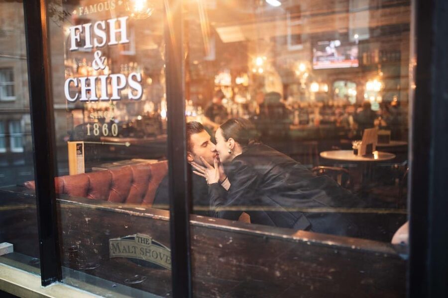 Romantic Photoshoot Experience for Couples in Edinburgh - The timed shoot plan: 30 minutes to 1.5 hours, built for real travel schedules