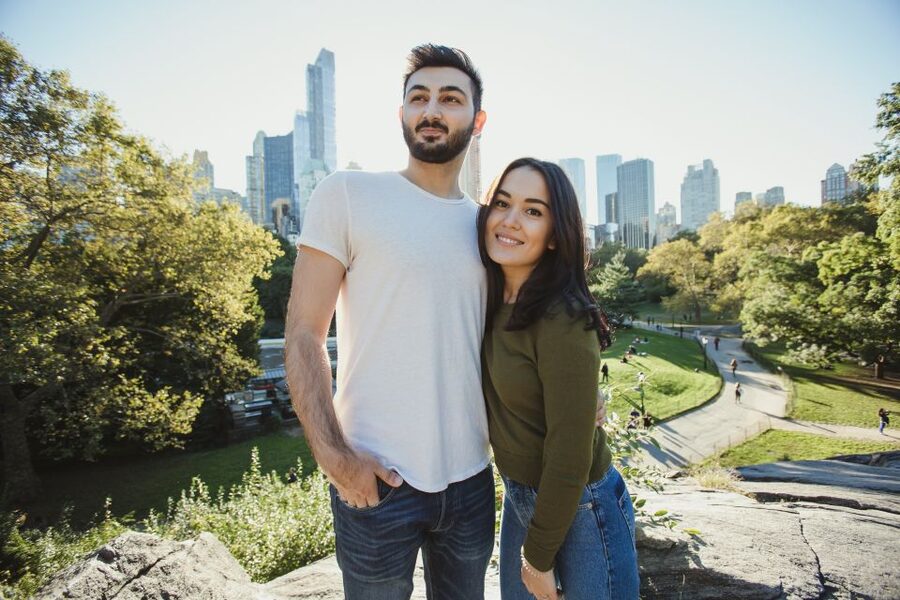 Romantic Photoshoot Experience for Couples in New York - Photo session duration: 45 minutes vs 2 hours