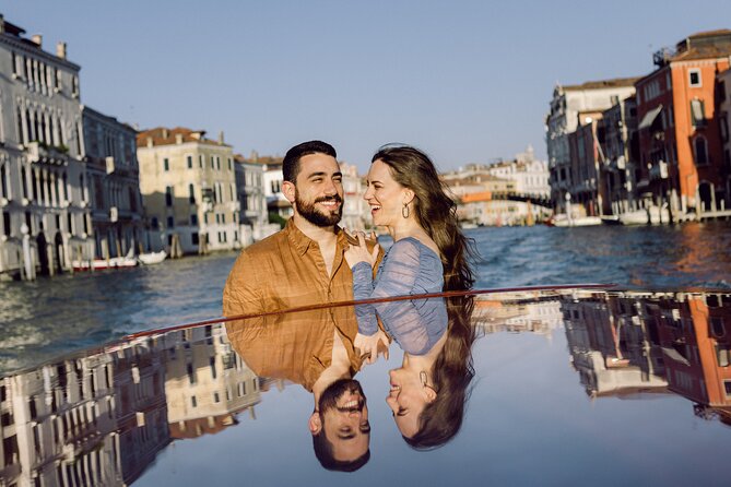 Romantic Photoshoot in Venice - Why this private Venice couple photoshoot feels made for couples