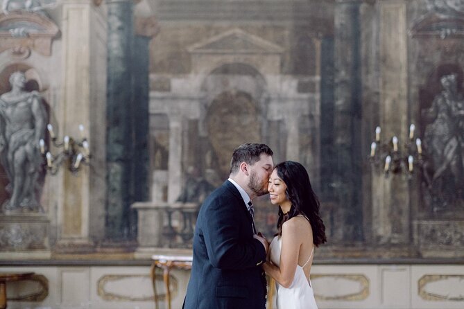 Romantic Photoshoot in Venice - The delivered photos: 30–60 edited Hi-Res edits