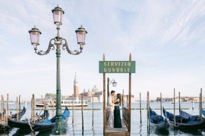 Romantic Photoshoot in Venice - San Giorgio Maggiore: when adding the island makes sense