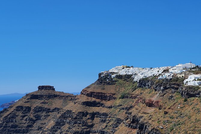 Romantic Private Day Tour in Santorini - Pyrgos: the highest village and its quiet church maze