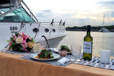 Romantic Private Sunset Dinner Cruise with a 3-course meal - Lazarus Island dinner: how the meal, wine, and setting work