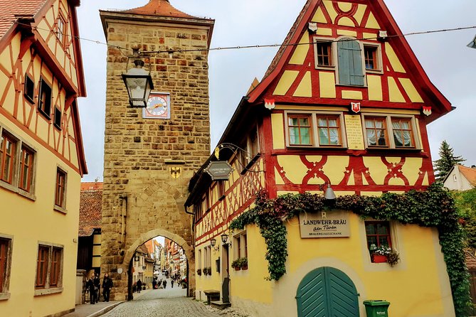 Romantic Road Exclusive Private Tour from Munich to Rothenburg ob der Tauber - Stop 4: Dinkelsbühl for Old-Town Charm Without the Crowds